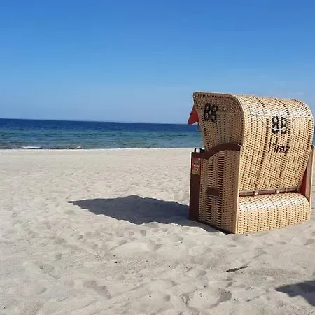 Oase Mit Meerblick, Schwimmbad & Nahe Hansapark, Kostenlos Parken Apartment