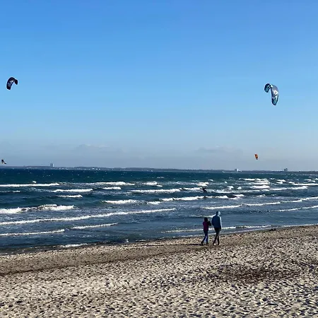 Oase Mit Meerblick, Schwimmbad & Nahe Hansapark, Kostenlos Parken 아파트 *